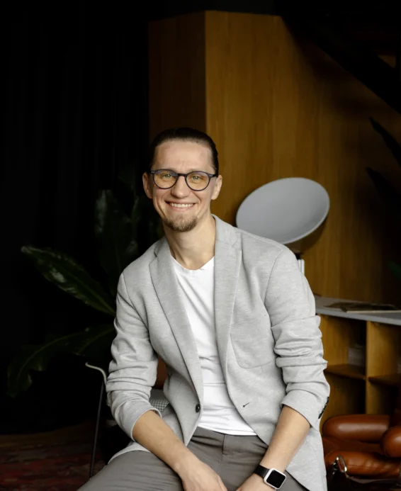 team vitaliy Complete Solutions for Business and Immigration in the UAE | Execdubai